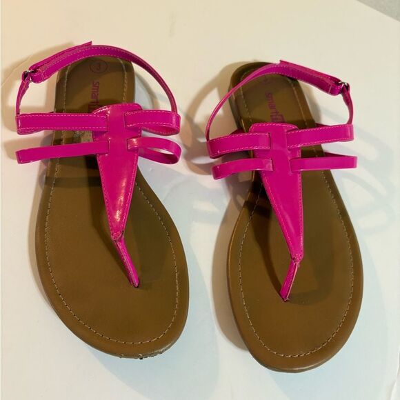 Smartfit Pink Patent Leather Sandals Minimalist Style Hook & Loop. - Picture 6 of 6